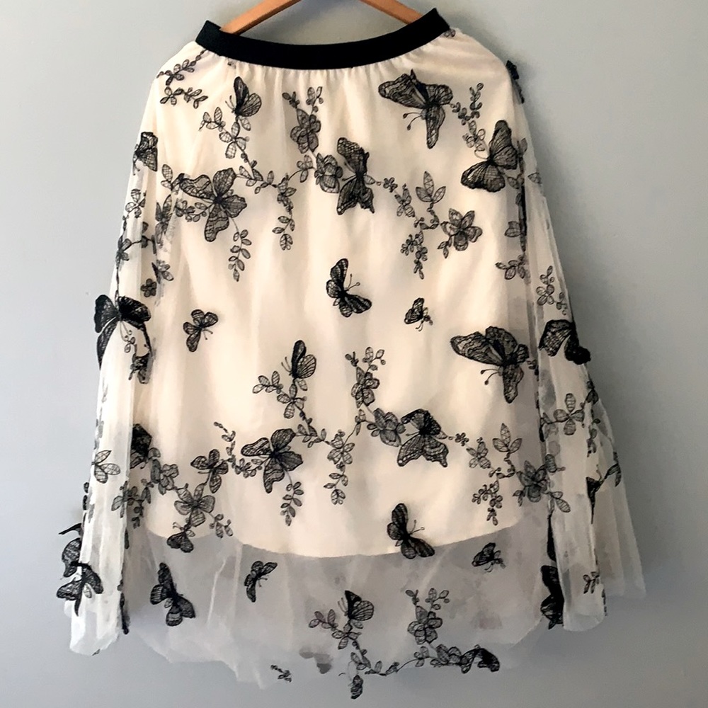 Chicwish Ivory circle skirt, Butterfly trim